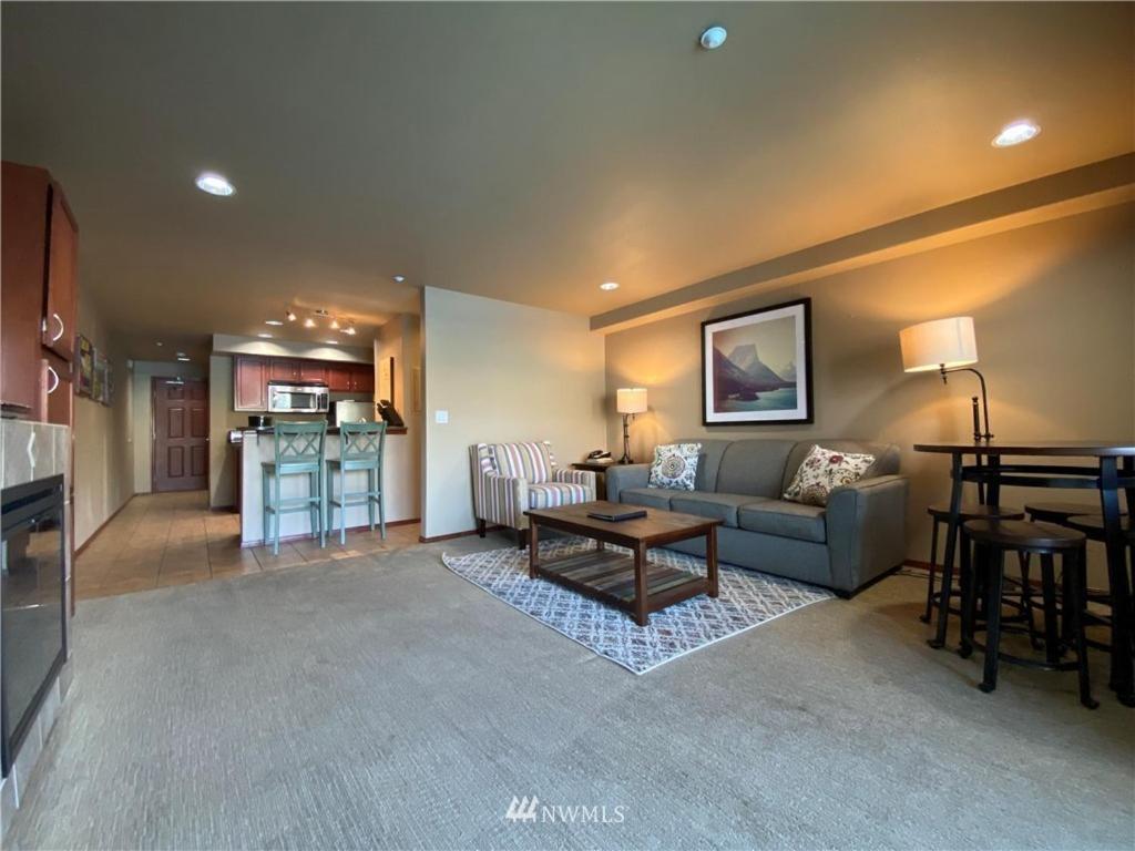 Grandview Lake Chelan- Waterfront View, Pool, Hot Tub, Golf, 1 Min To Downtown Eksteriør billede